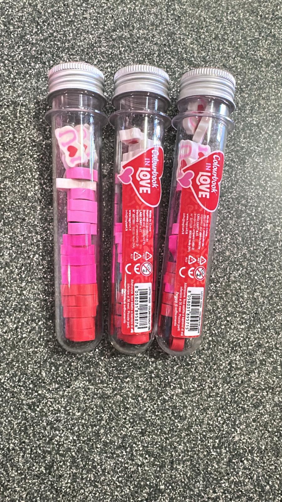 Colourbook 20 gommine In Love in provetta